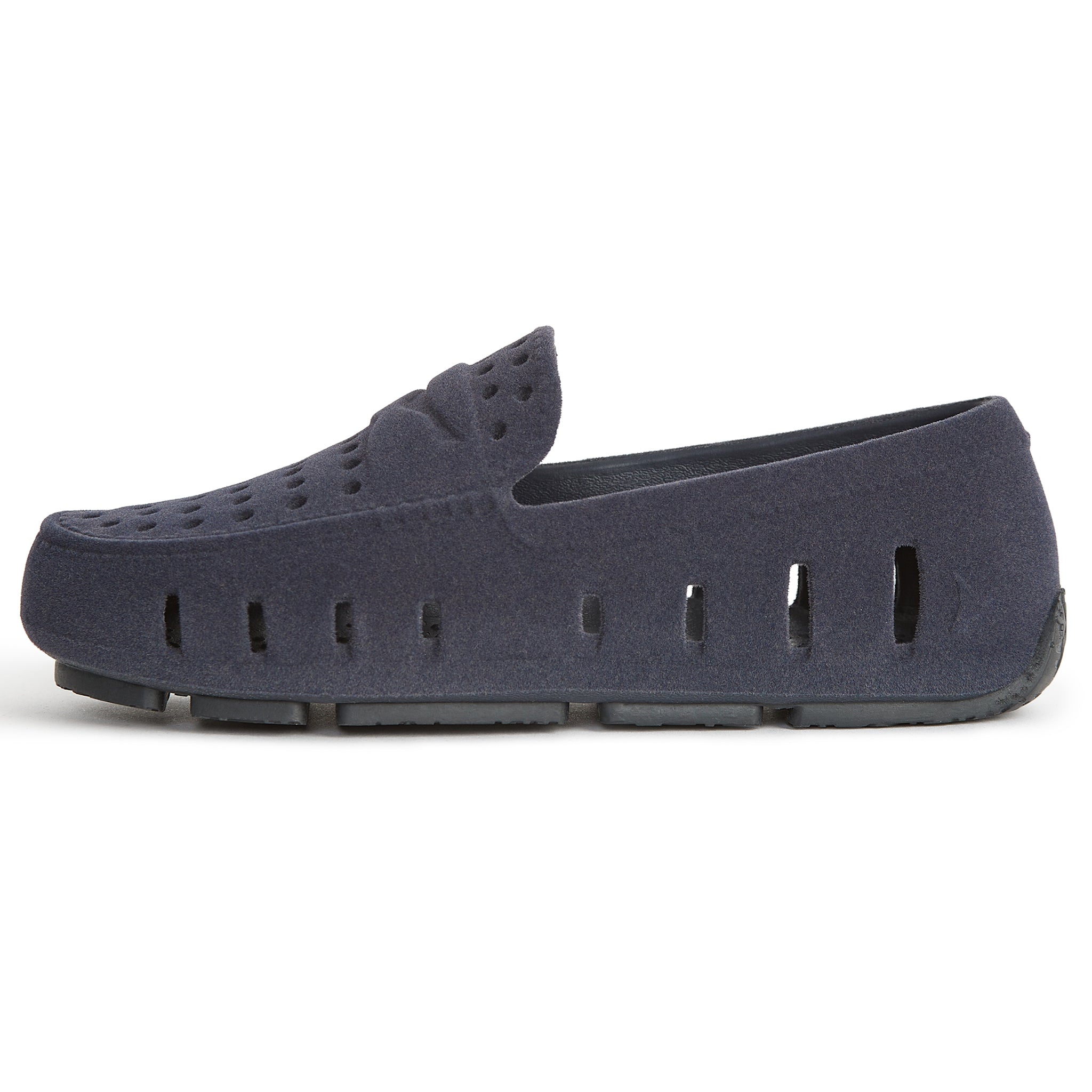 NAVY VEGAN SUEDE PRODIGY 3.0