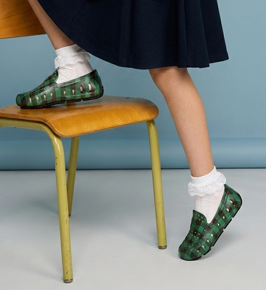Kids Prodigy Green Tartan Plaid/Black Print Loafers